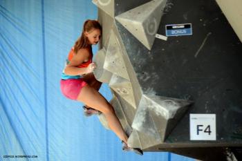 Маёвцы завоевали бронзу на чемпионате по скалолазанию в Европе