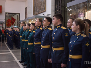 Выпускникам Учебного военного центра при МАИ вручили офицерские погоны